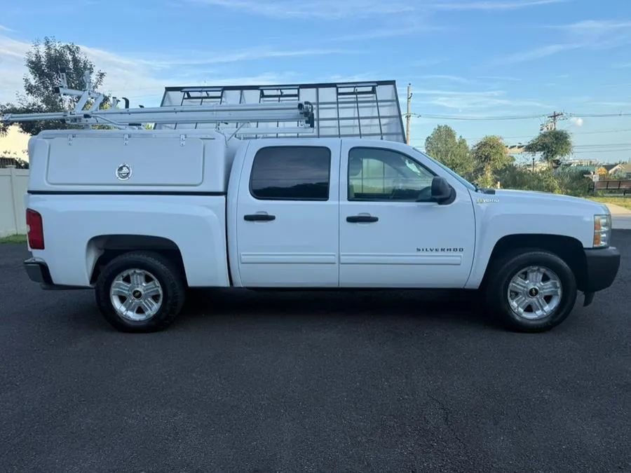 Used 2011 Chevrolet Silverado 1500 2WD Crew Cab Hybrid image 10