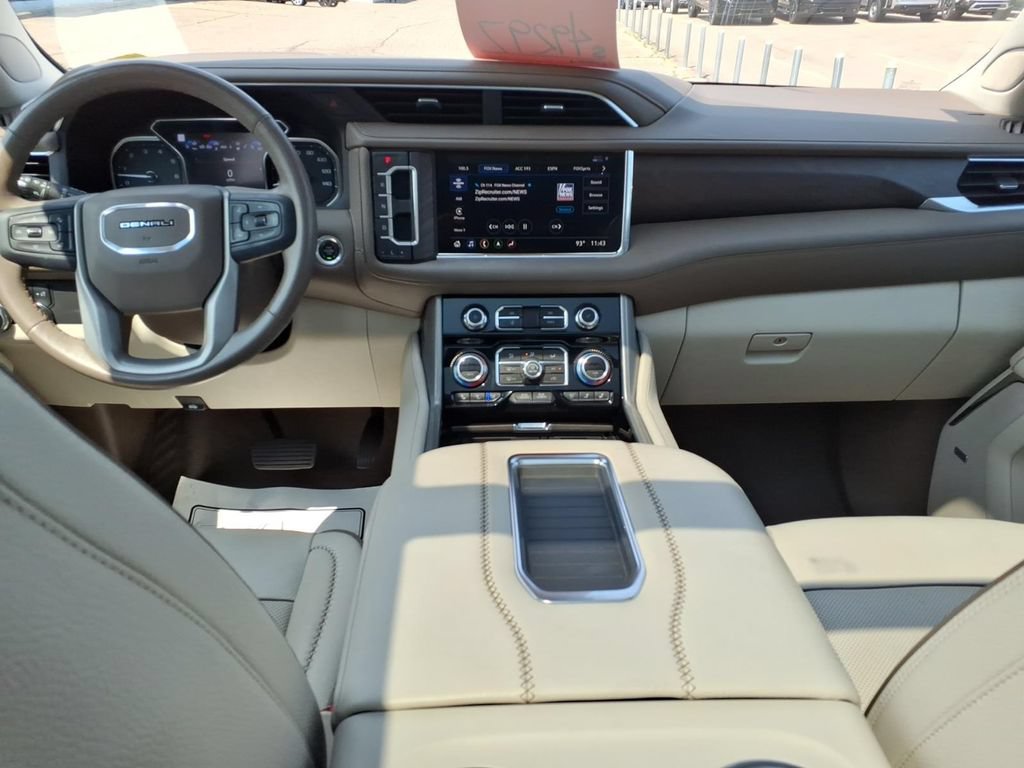 Certified 2021 GMC Yukon Denali AWD/4WD image 12
