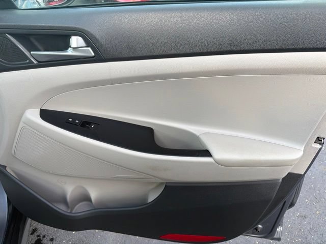 Used 2017 Hyundai Tucson Eco w/ Cargo Package FWD image 33
