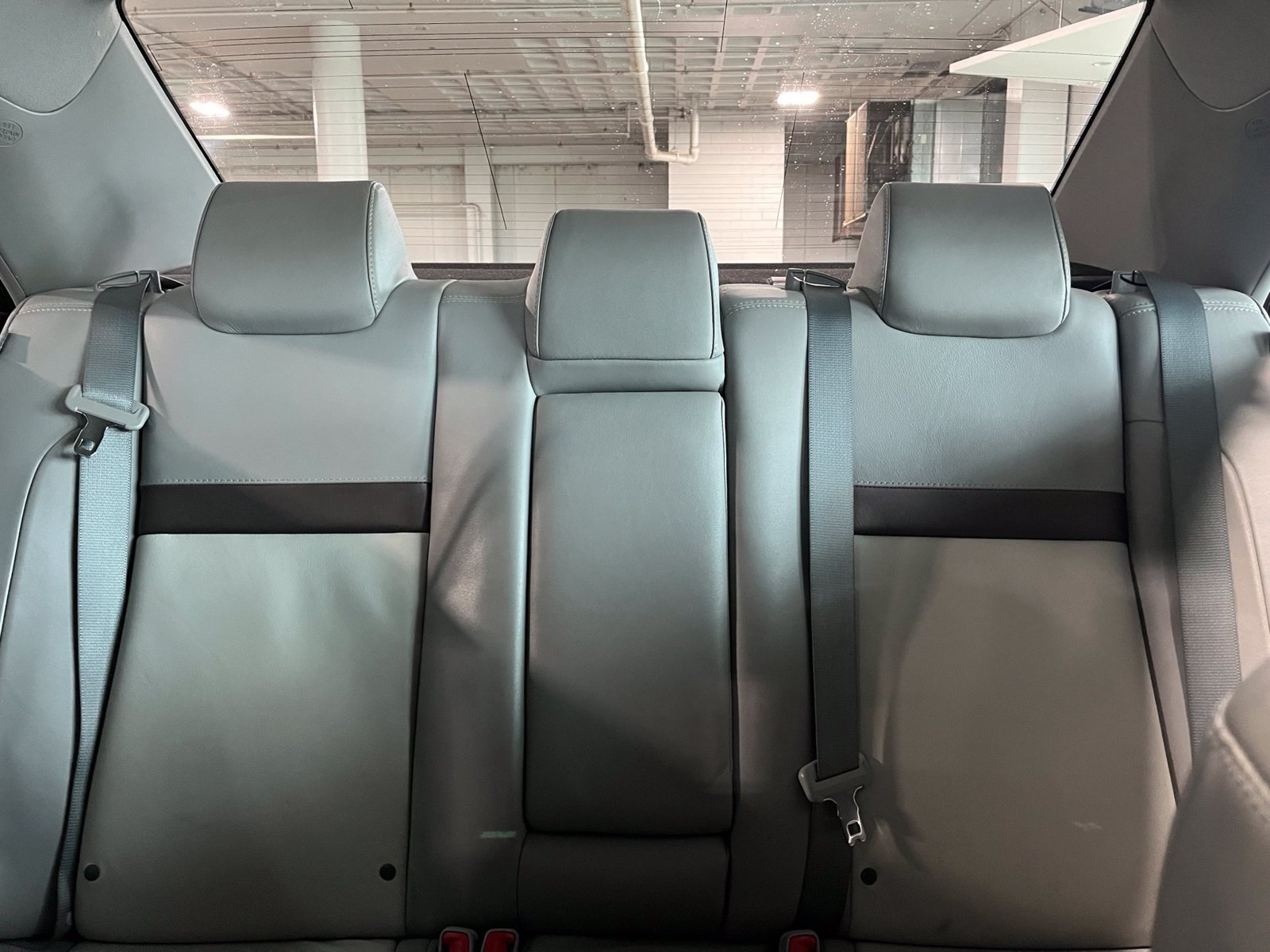 Used 2012 Toyota Camry XLE w/ Leather Pkg FWD image 19