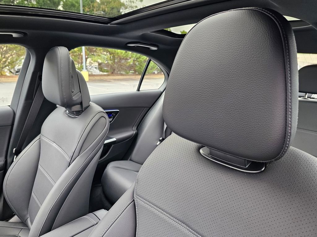 Used 2026 Mercedes-Benz C 300 Sedan image 17