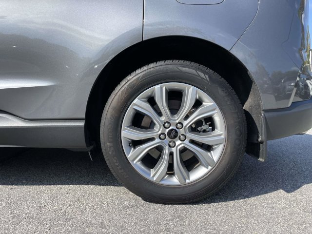 Certified 2024 Ford Edge Titanium AWD/4WD image 9