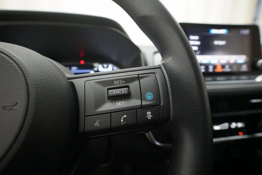 Certified 2024 Nissan Rogue SV image 20