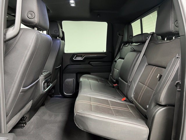 Used 2024 Chevrolet Silverado 3500 High Country w/ Technology Package AWD/4WD image 43