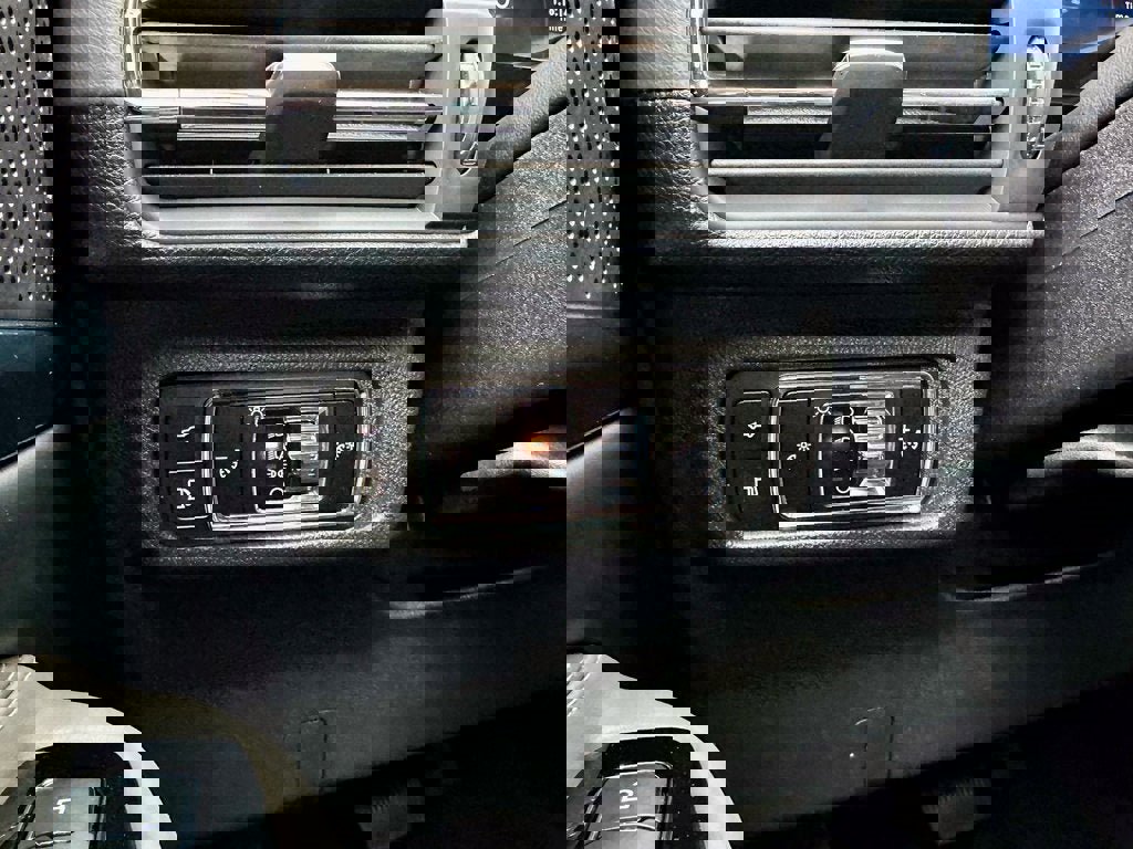 New 2025 Lincoln Corsair Grand Touring image 28