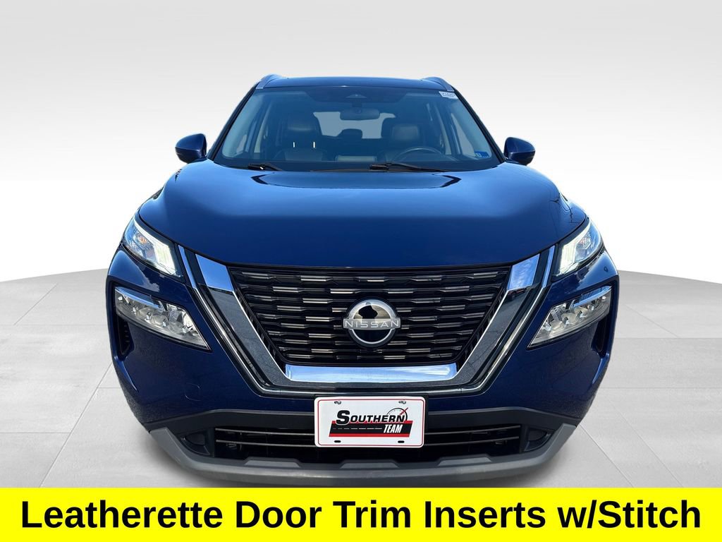 Used 2023 Nissan Rogue SV w/ SV Premium Package image 9