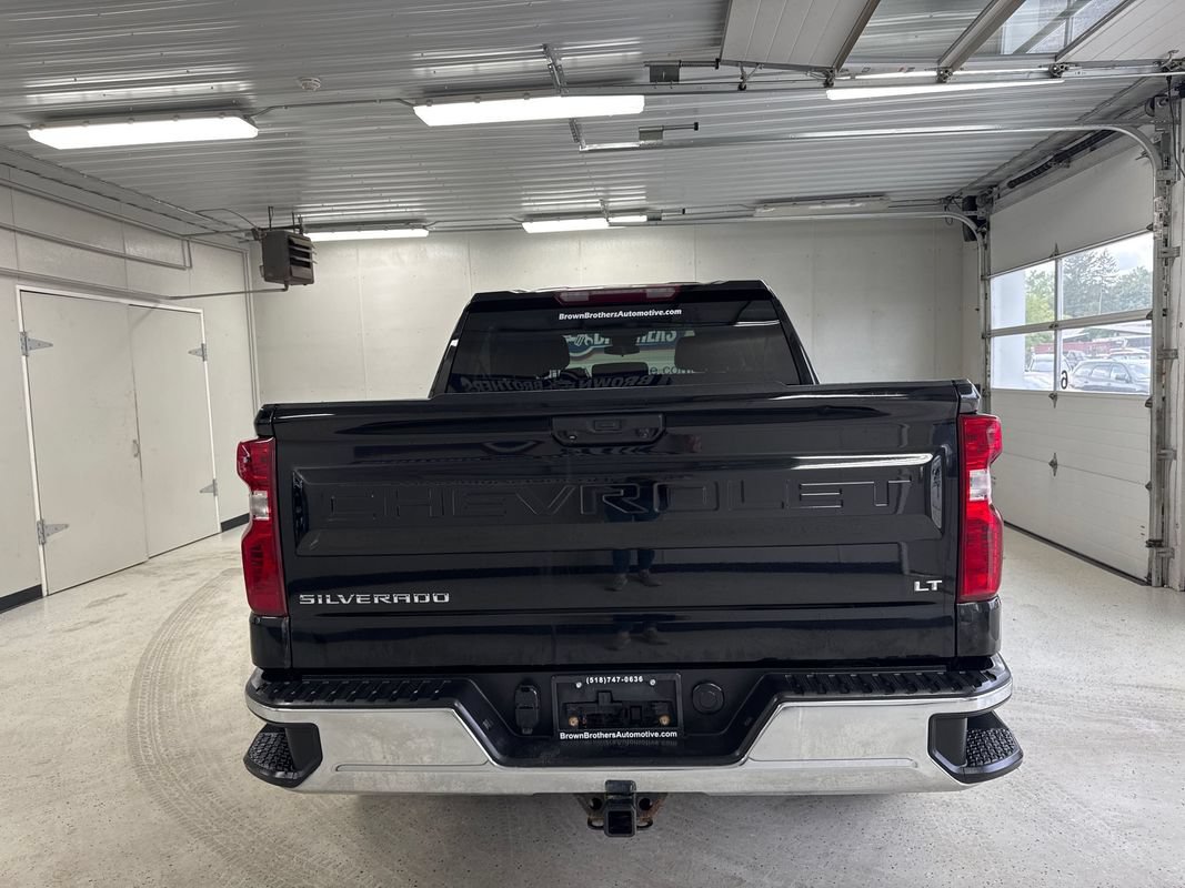 Used 2023 Chevrolet Silverado 1500 LT w/ Protection Package AWD/4WD image 4