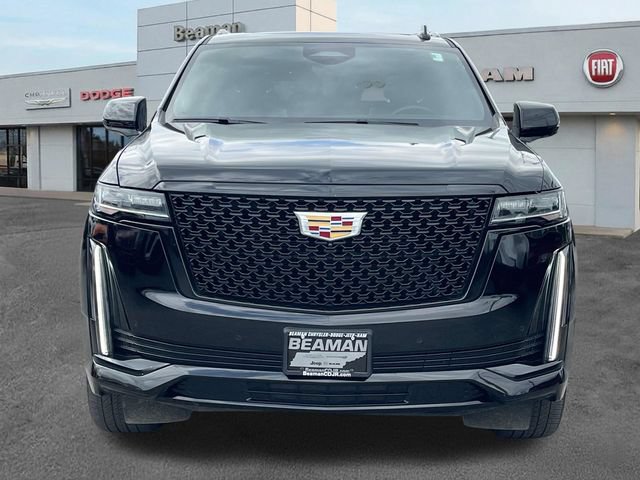 Used 2024 Cadillac Escalade ESV Premium Luxury AWD/4WD image 2
