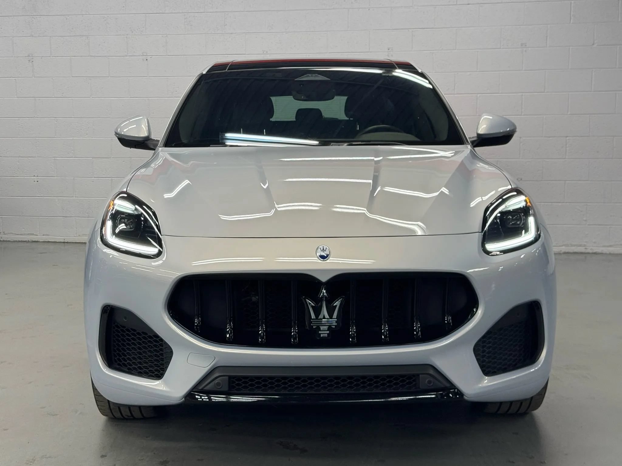 Used 2023 Maserati Grecale Modena AWD/4WD image 9