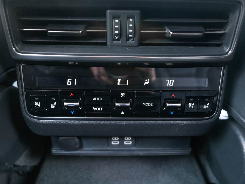 Used 2023 Lexus LX 600 4WD w/ Appearance Package image 39