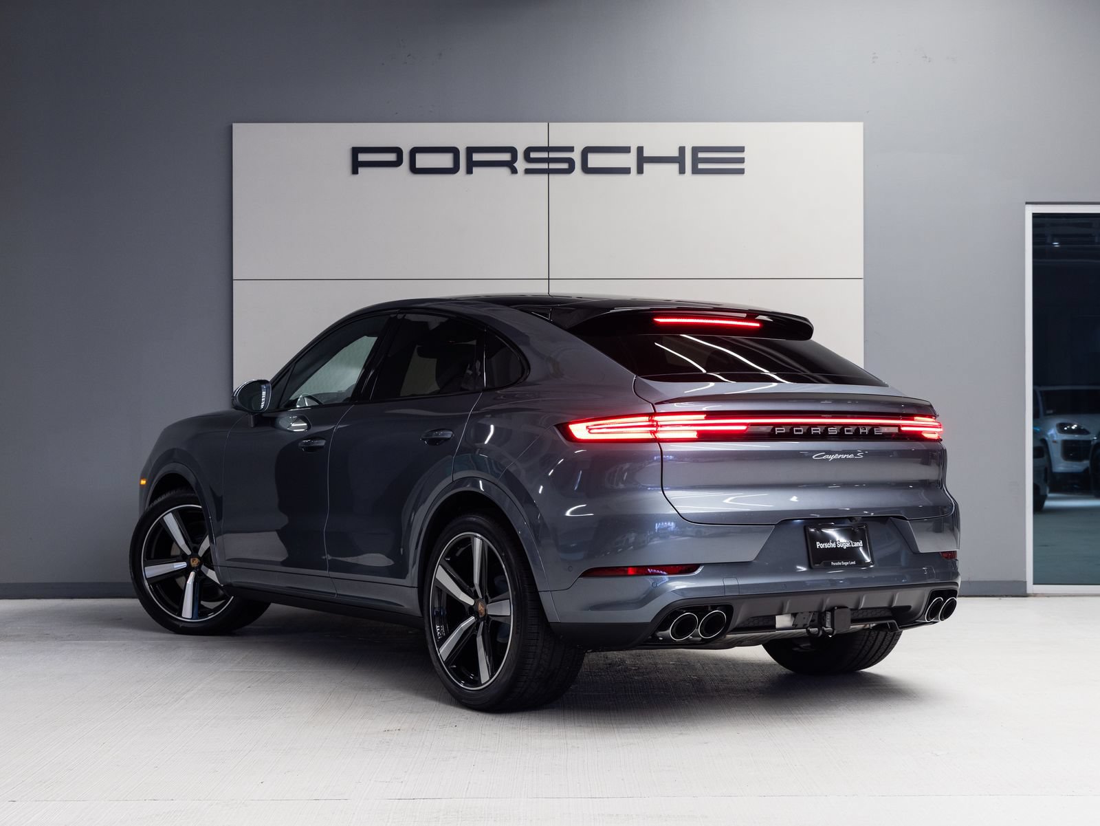 New 2026 Porsche Cayenne S AWD/4WD image 3