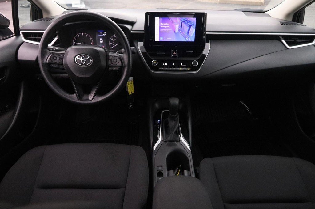 Certified 2025 Toyota Corolla LE FWD image 17