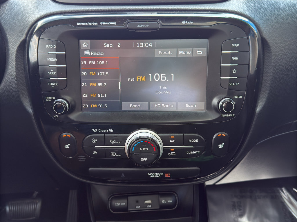 Used 2018 Kia Soul ! w/ Tech Package FWD image 21