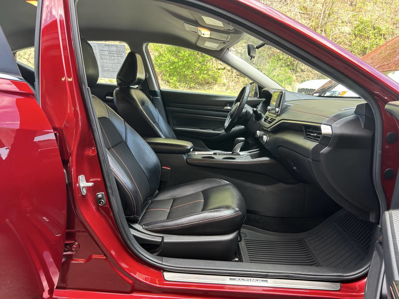 Used 2019 Nissan Altima 2.5 SR FWD image 29