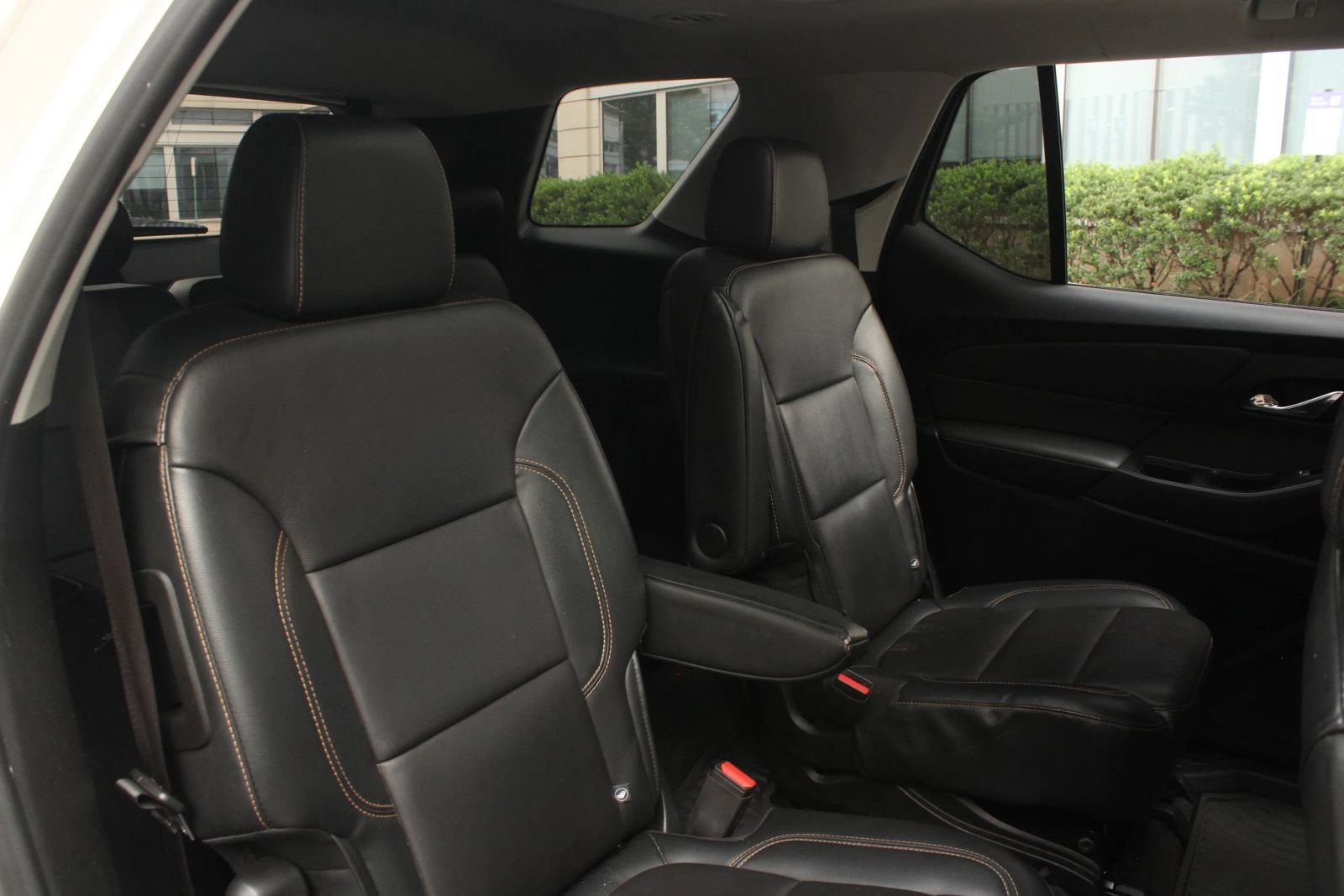Used 2019 Chevrolet Traverse LT w/ LT Premium Package AWD/4WD image 22