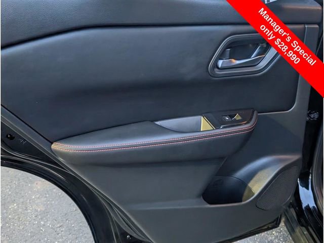 Certified 2025 Nissan Rogue SV image 11