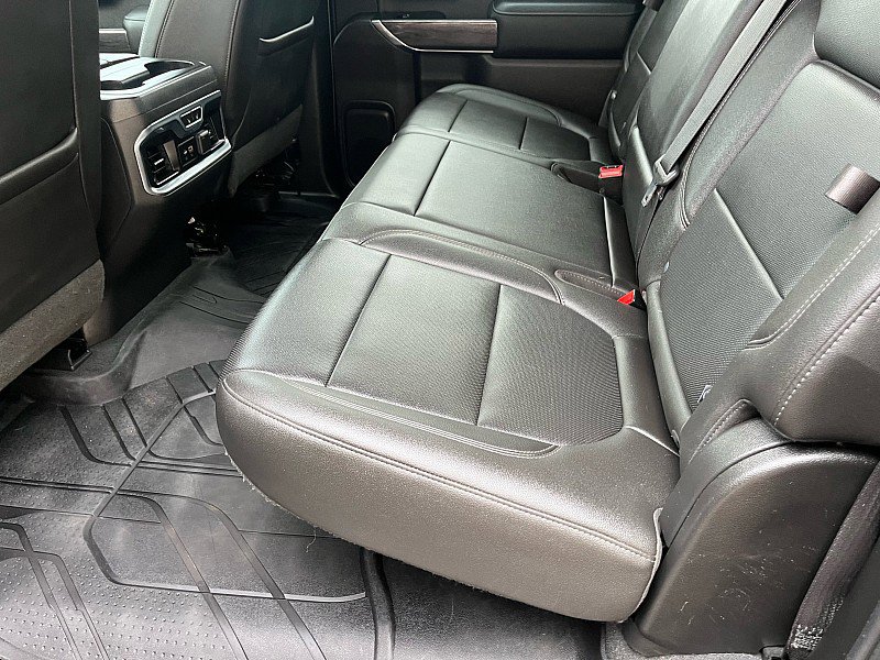 Used 2019 Chevrolet Silverado 1500 LTZ w/ LTZ Plus Package AWD/4WD image 20