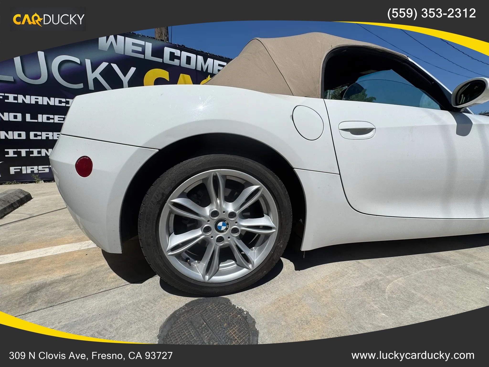 Used 2004 BMW Z4 3.0i RWD image 21