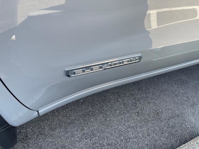 Used 2024 GMC Sierra 1500 Elevation image 3