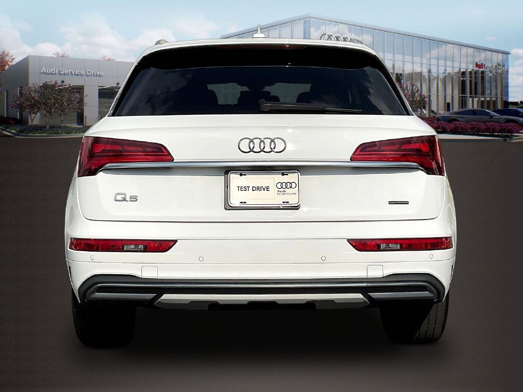 Used 2023 Audi Q5 2.0T Premium Plus w/ Premium Plus Package AWD/4WD image 6