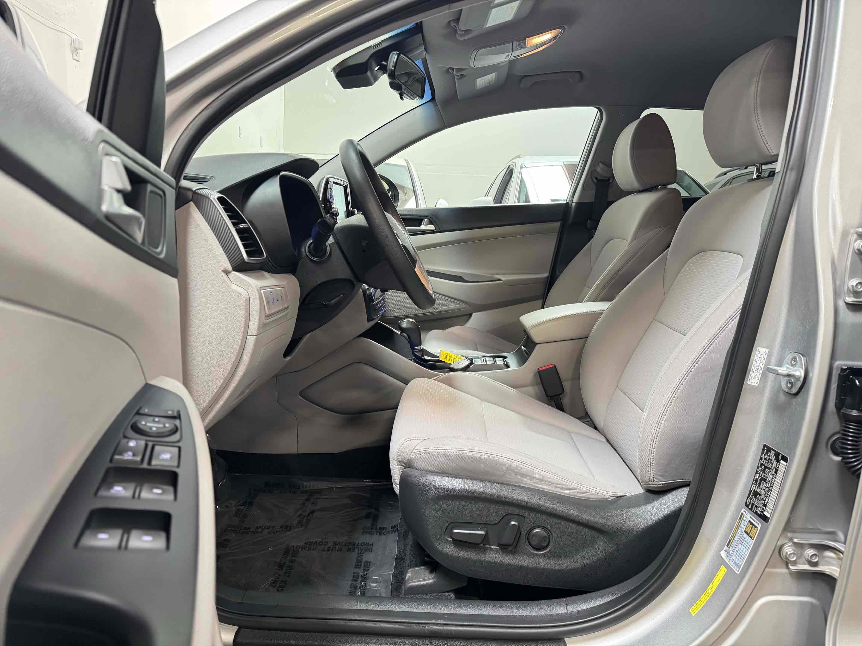 Used 2020 Hyundai Tucson SEL w/ Cargo Package image 6