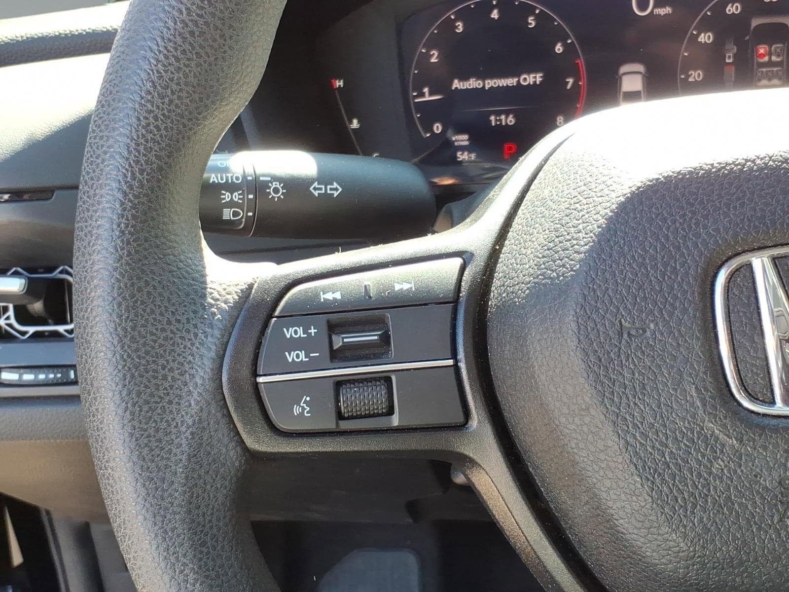 Used 2023 Honda Accord EX image 15
