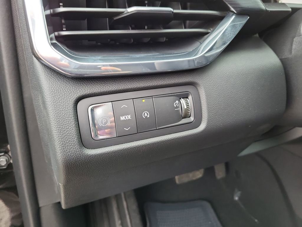 New 2025 GMC Acadia Elevation w/ Elevation Premium Package image 12