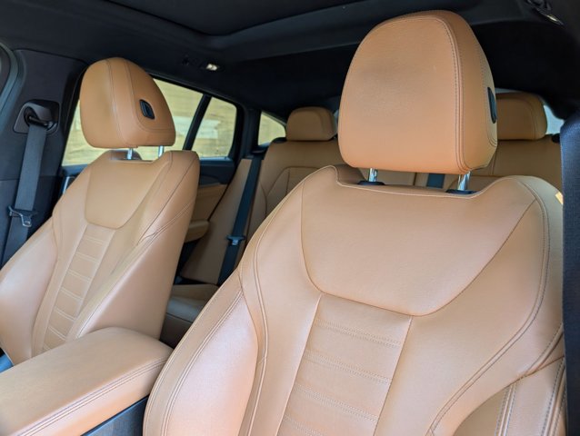 Used 2019 BMW X4 M40i w/ Executive Package AWD/4WD image 18