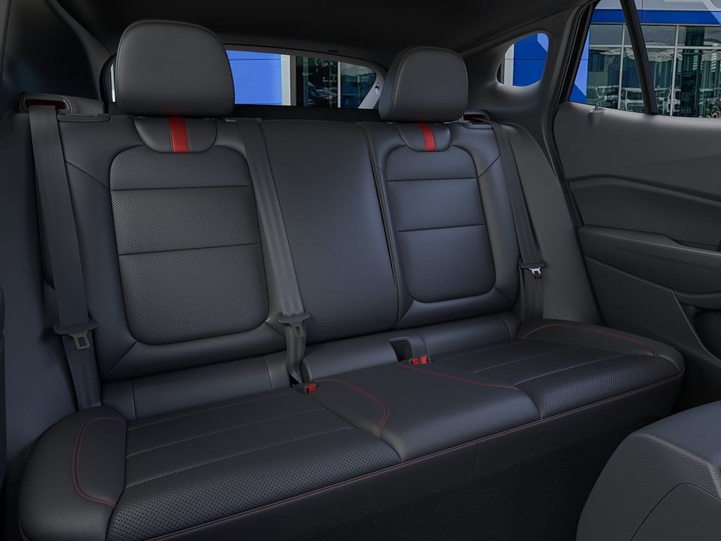 New 2026 Chevrolet Trax RS w/ Driver Confidence Package FWD image 17