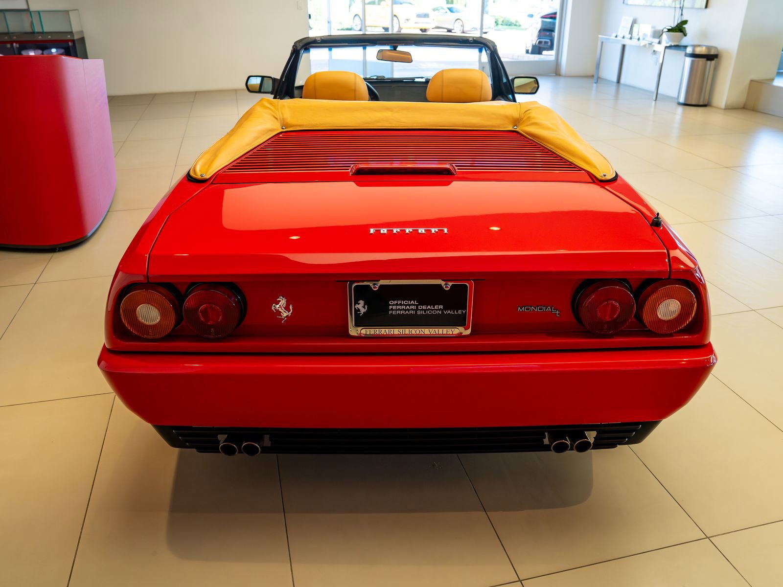 Used 1989 Ferrari Mondial T Cabriolet RWD image 5