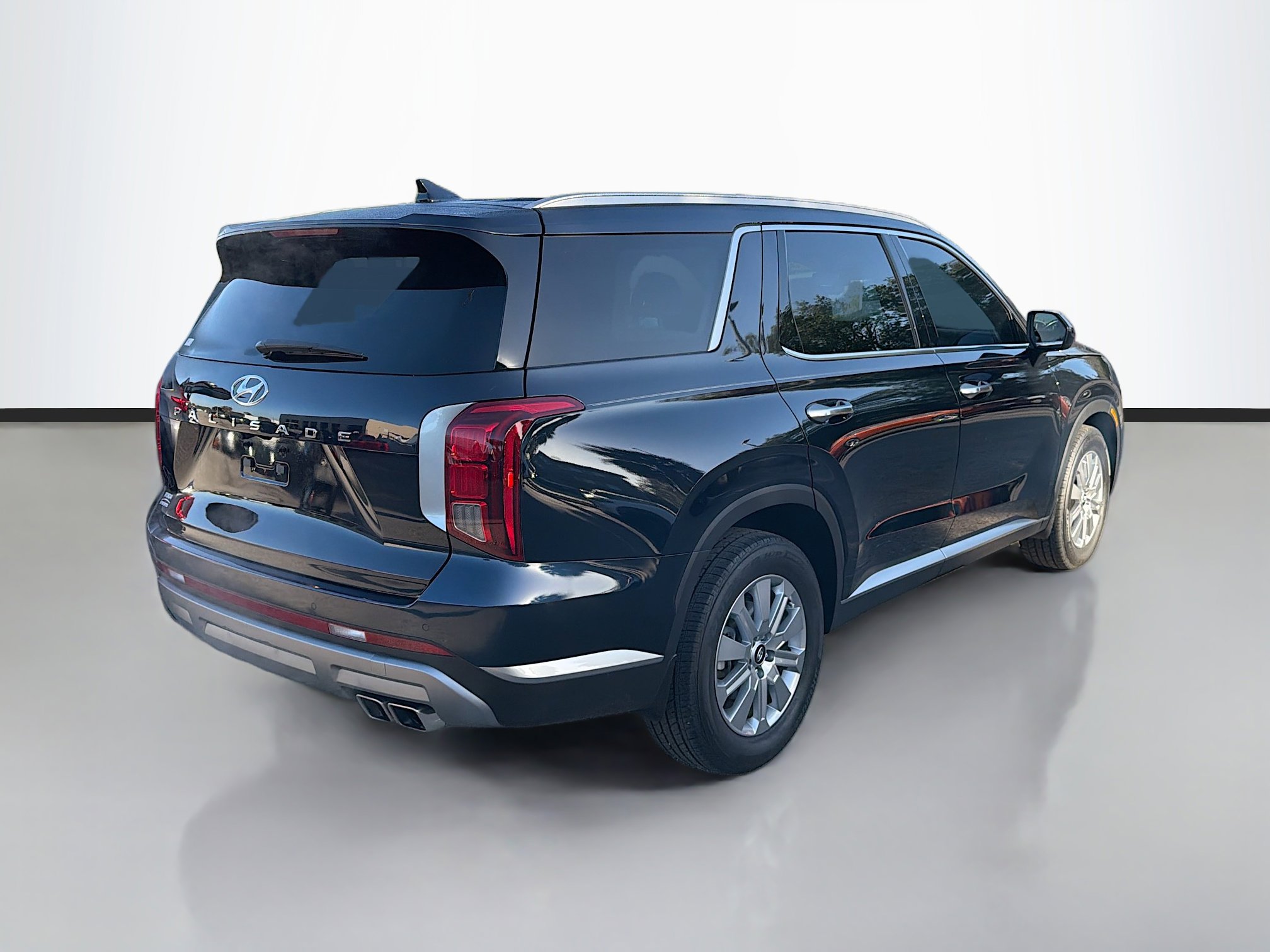 Used 2024 Hyundai Palisade SEL image 3