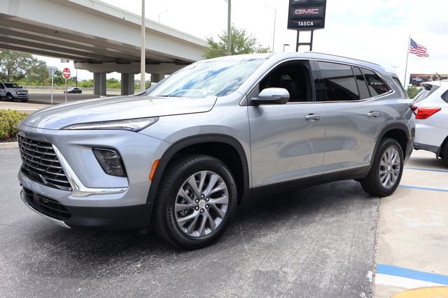 New 2026 Buick Enclave Preferred AWD/4WD image 3