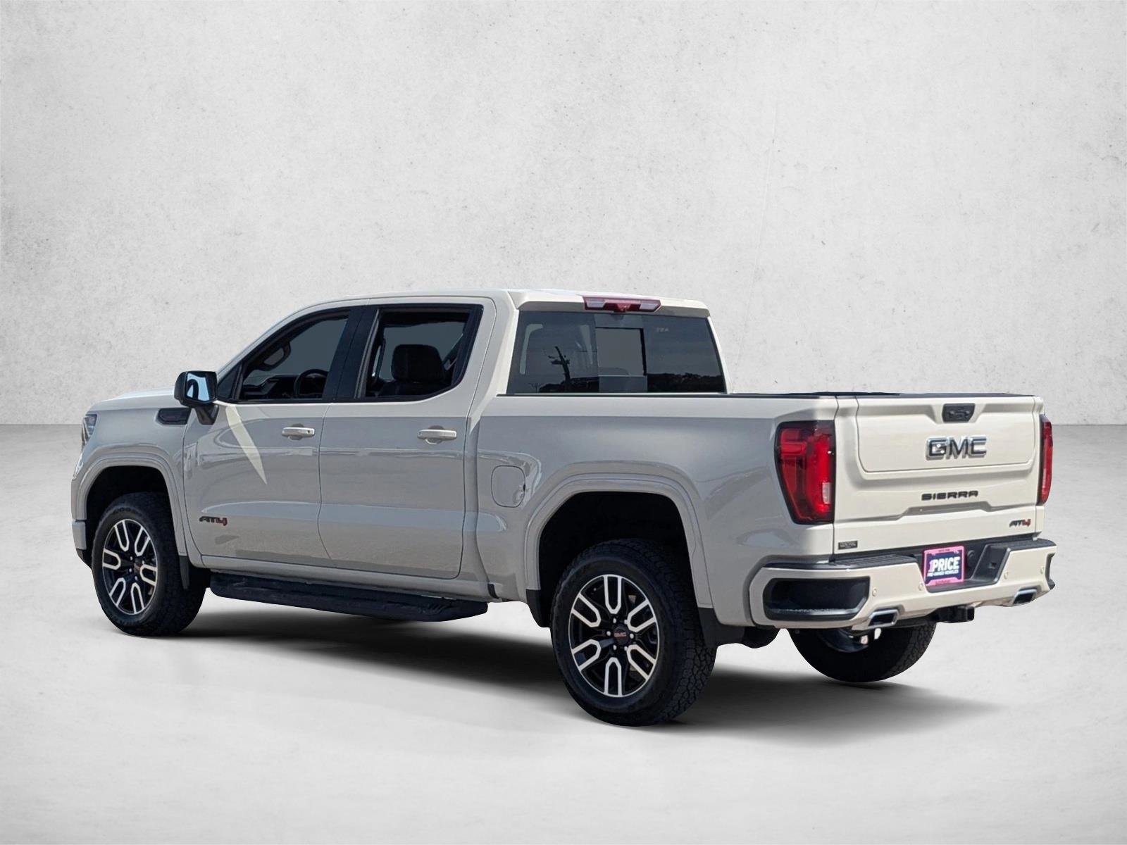 Used 2026 GMC Sierra 1500 AT4 w/ AT4 Premium Package AWD/4WD image 8