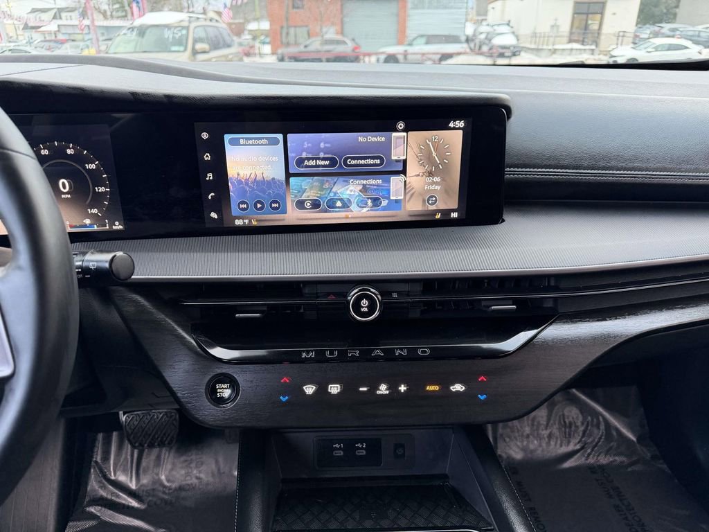 Used 2025 Nissan Murano SV image 20