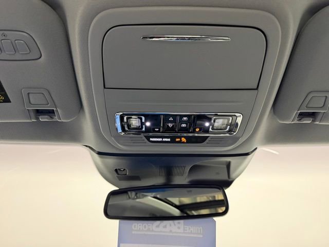 Used 2022 Lincoln Corsair AWD w/ Premium Package image 34