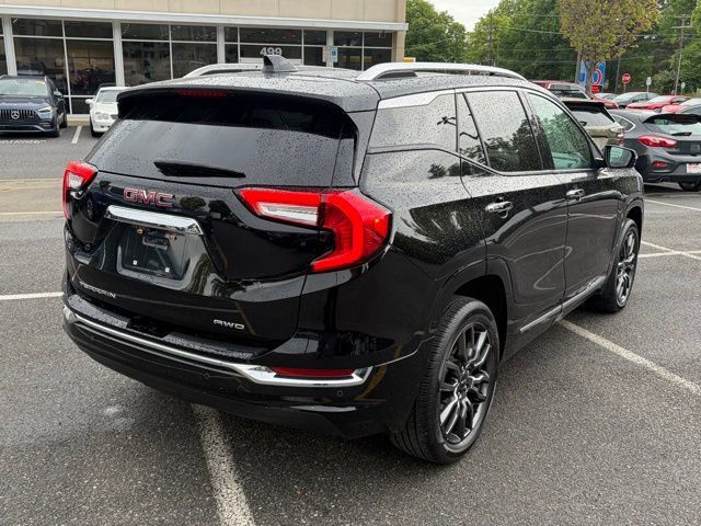 Used 2023 GMC Terrain Denali w/ Black Diamond Edition AWD/4WD image 6