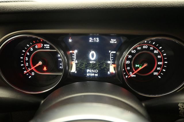 Used 2018 Jeep Wrangler Unlimited Rubicon AWD/4WD image 5