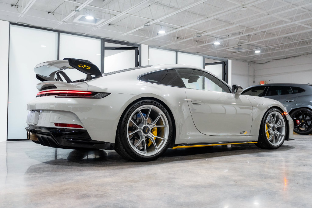 Used 2022 Porsche 911 GT3 RWD image 13