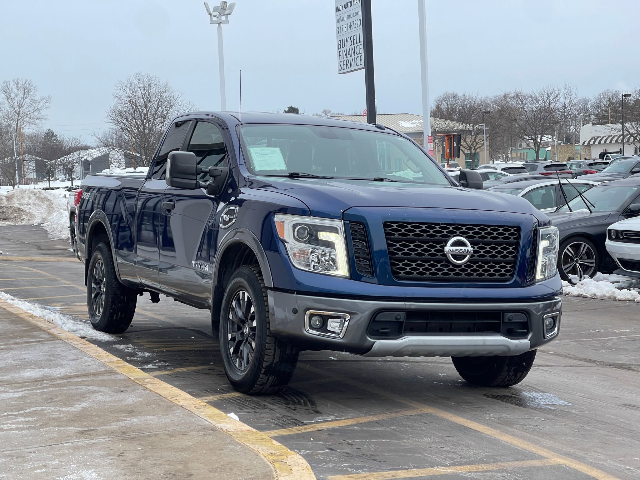 Used 2017 Nissan Titan PRO-4X w/ Pro-4x Convenience Package image 2