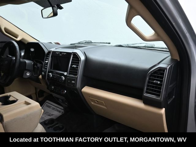 Used 2017 Ford F150 XLT w/ Equipment Group 302A Luxury image 8