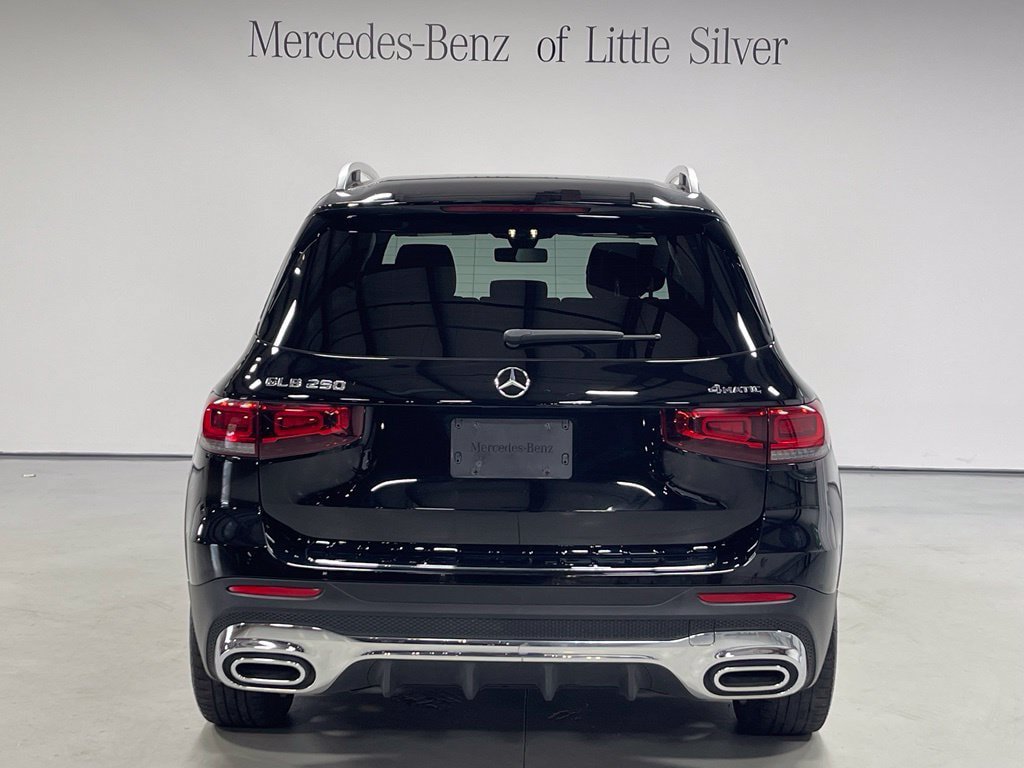 Certified 2023 Mercedes-Benz GLB 250 4MATIC image 4