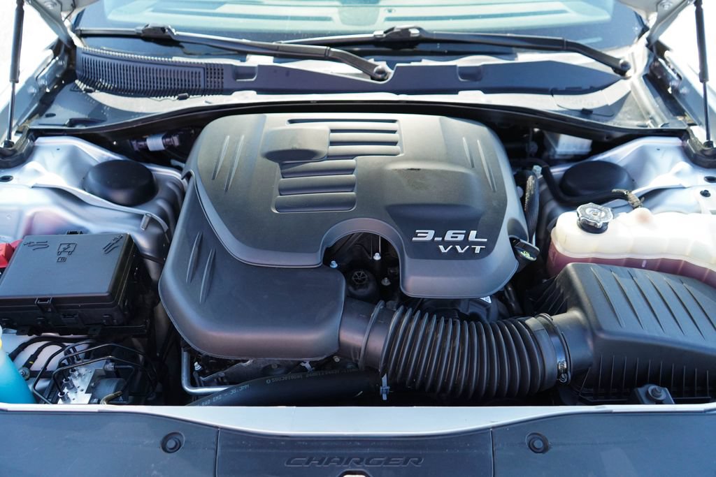 Used 2023 Dodge Charger SXT RWD image 14