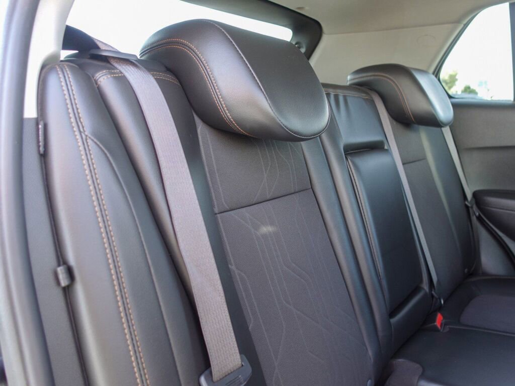 Used 2018 Chevrolet Trax LT w/ LT Convenience Package image 13