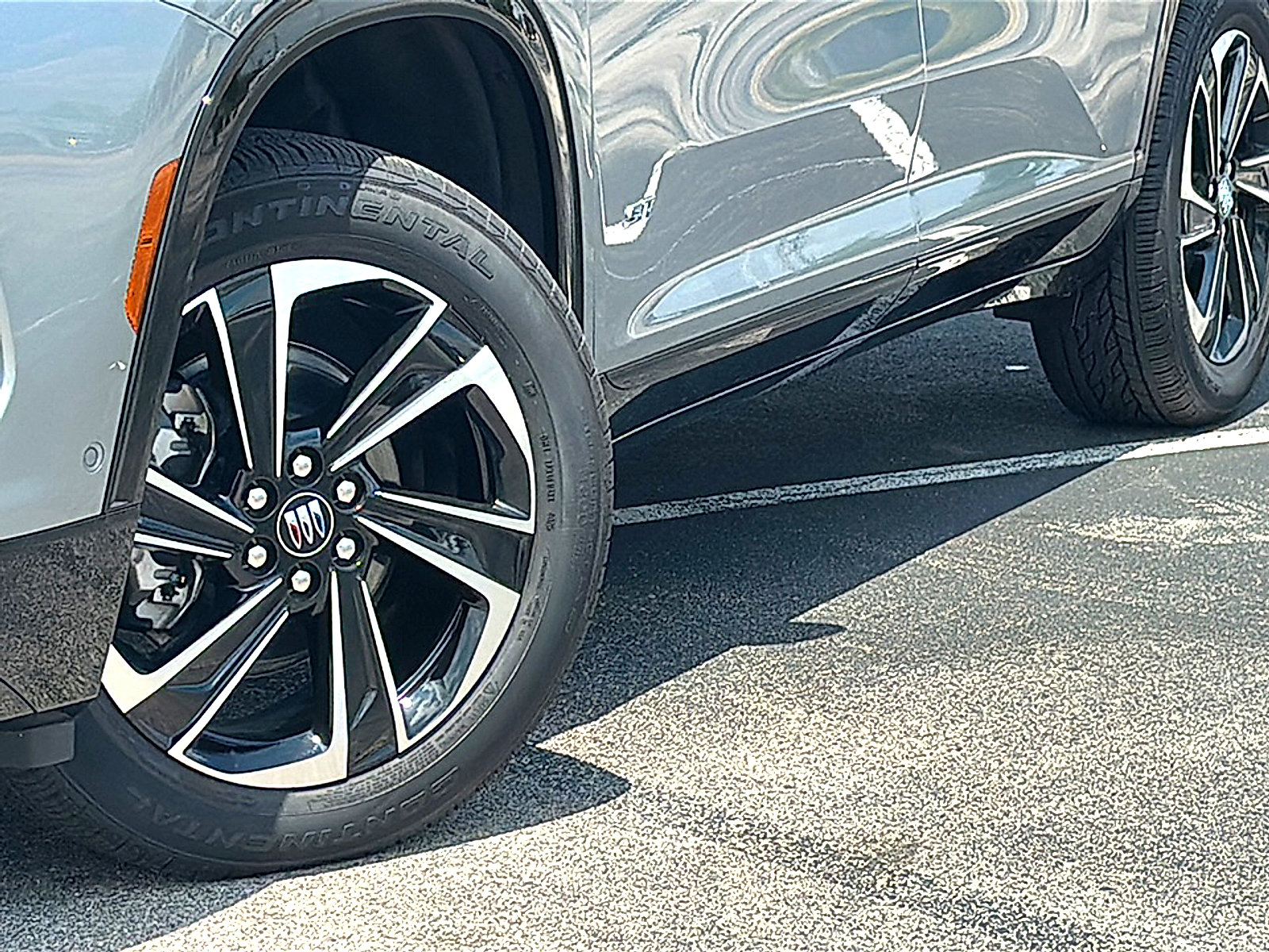 New 2026 Buick Enclave Sport Touring w/ Super Cruise Package FWD image 3