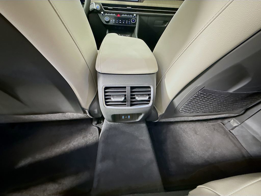 Used 2024 Hyundai Sonata Limited image 26