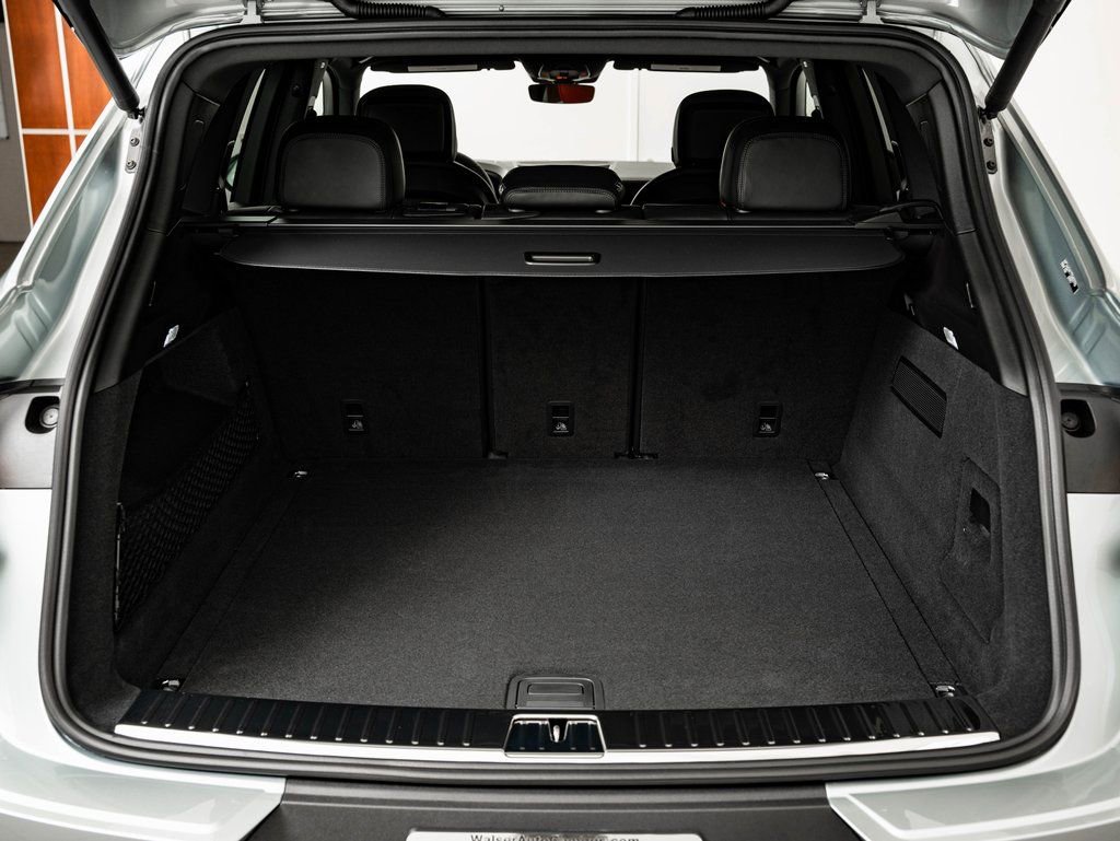 New 2026 Porsche Cayenne image 21