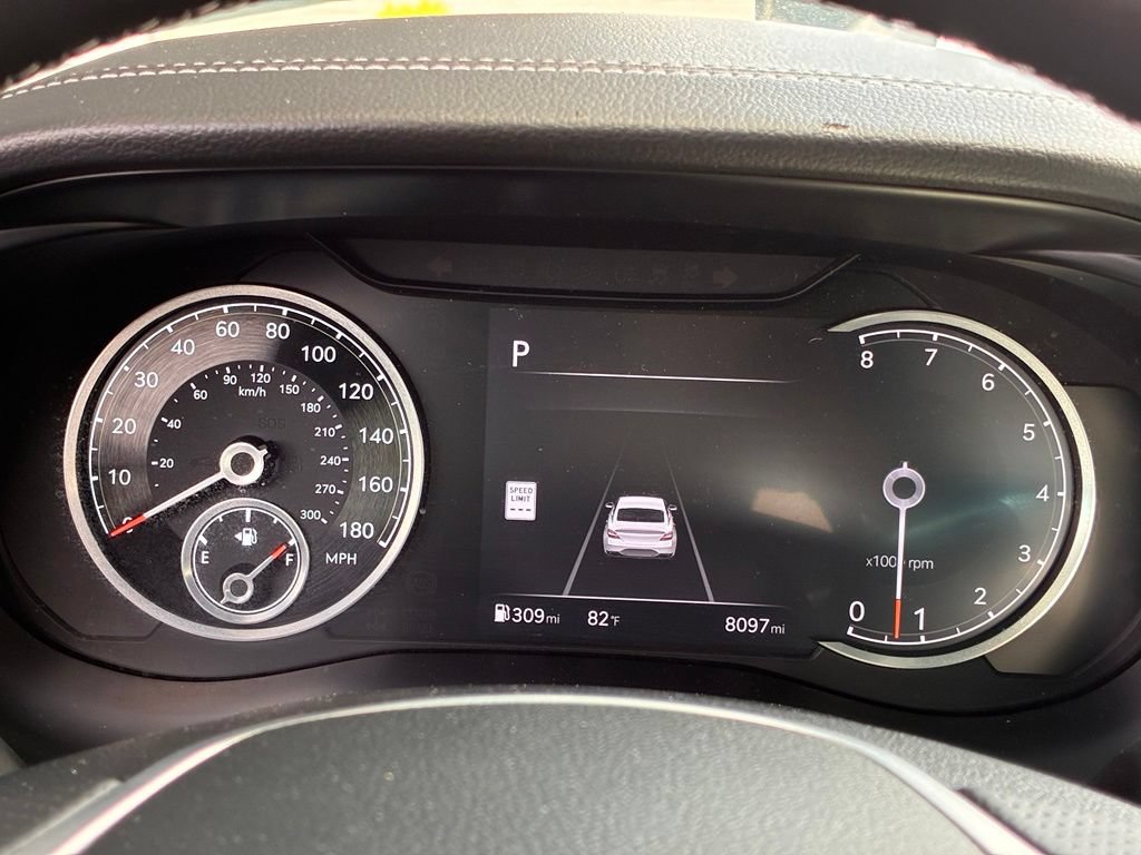 Used 2025 Genesis G70 3.3T Advanced AWD/4WD image 27