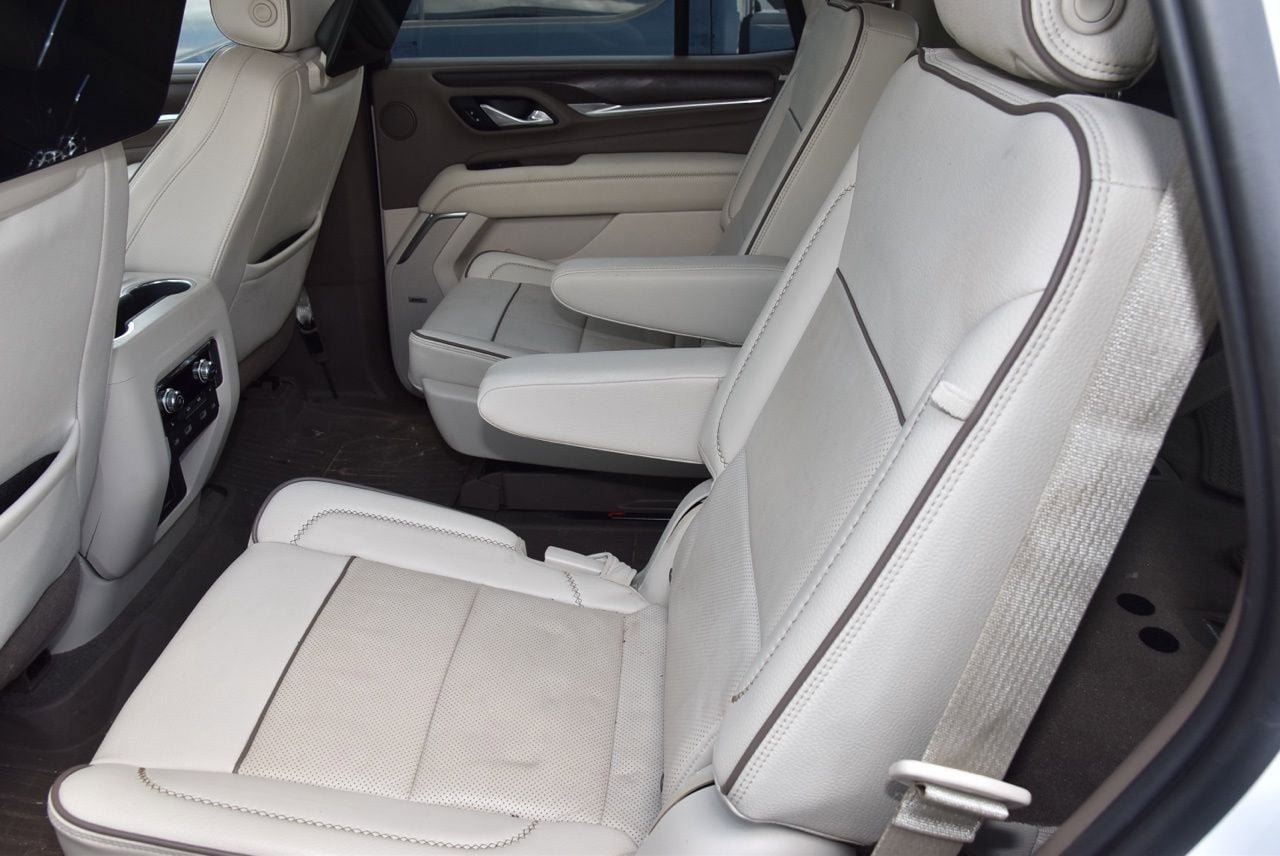 Used 2021 GMC Yukon Denali AWD/4WD image 10