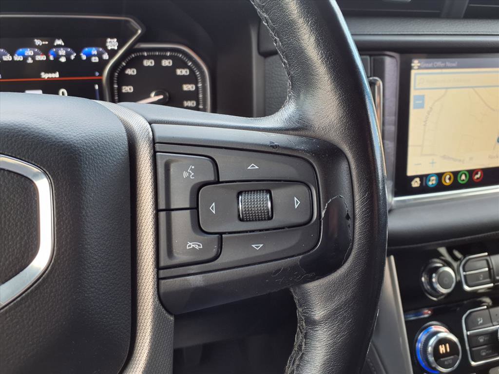 Used 2021 GMC Yukon Denali w/ Denali Premium Package image 16