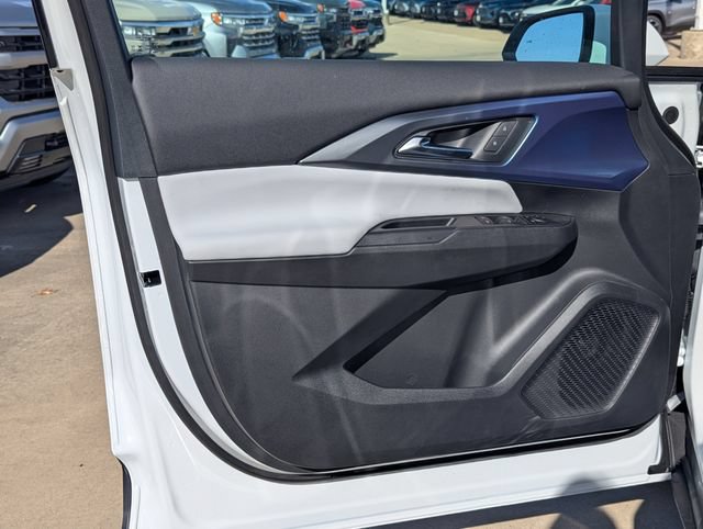 New 2026 Chevrolet Equinox EV LT FWD image 12